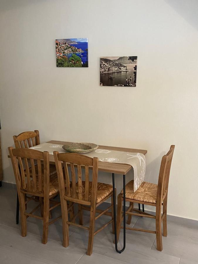 Aleminas Rooms Simi Dış mekan fotoğraf
